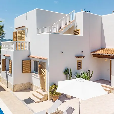 Friends & Family Friendly 5 Bedroom In Jesus