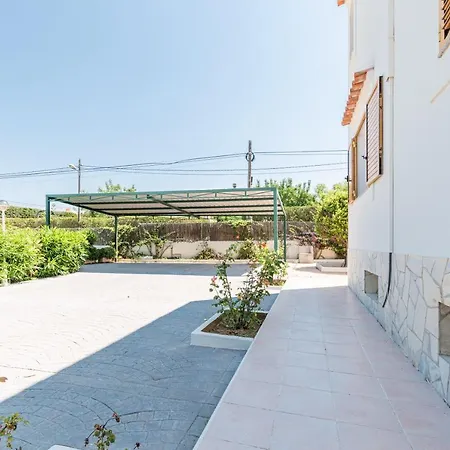 Villa Friends & Family Friendly 5 Bedroom In Jesus