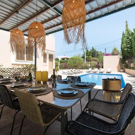 Βίλα Friends & Family Friendly 5 Bedroom In Jesus Santa Eulària des Riu