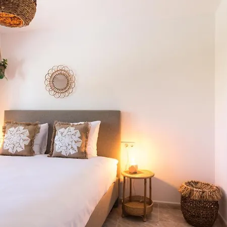 Friends & Family Friendly 5 Bedroom In Jesus Santa Eularia des Riu